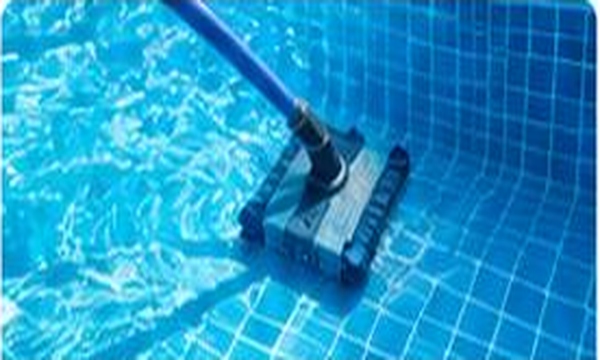 Pool Cleaning and Maintenance